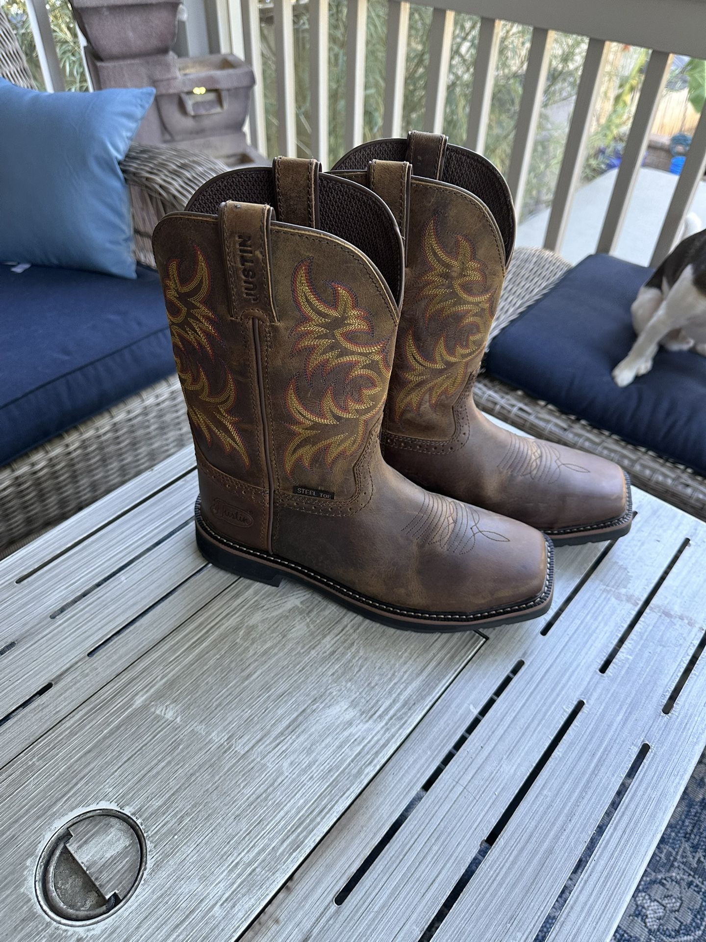 Justin men’s boots - never been worn
