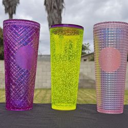 Starbucks Cups 