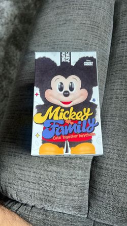 MICKEY FAMILY CUTE TOGETHER KEYCHAIN