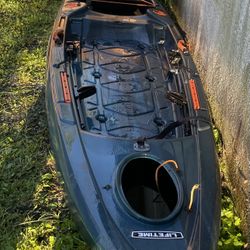 Yukon Lifetime Fishing Kayak