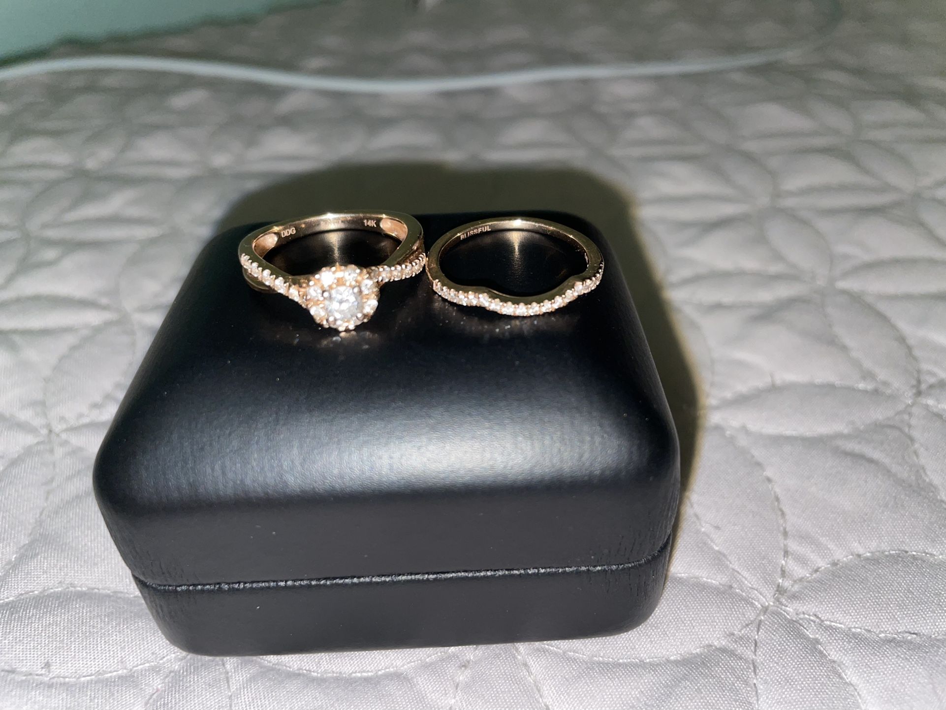 Rose Gold Wedding Ring And Band