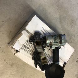 Hitachi Roof Nail Gun. GUN ONLY - NAILS NOT INCLUDED. Good Condition   Price Is Firm, Cash Only. 