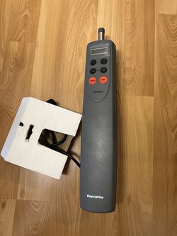 Raymarine ST1000+ 3.3-Ton Tiller Pilot