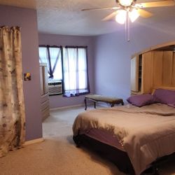 BEDROOM SET 