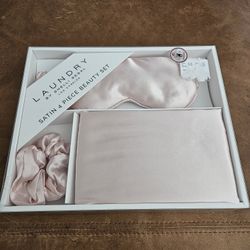Satin Pillow Case Set - NEW