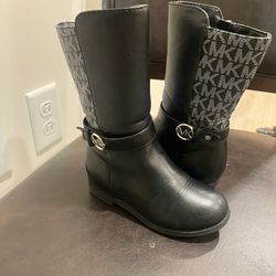 MK Girl Boot 