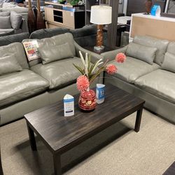 Leather Sofa & Loveseat ♥️🚚 $2,899 Easy Financing ! 