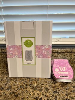 Scentsy Sakura Warmer + Keep on Blooming Wax Bars - NEW!