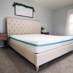 Helix Sunset, Queen, Cover: Original Cover, Top Layer: Standard Layer Like New, Excellent Condition