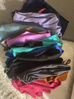 Scrub pants size small 15 pairs