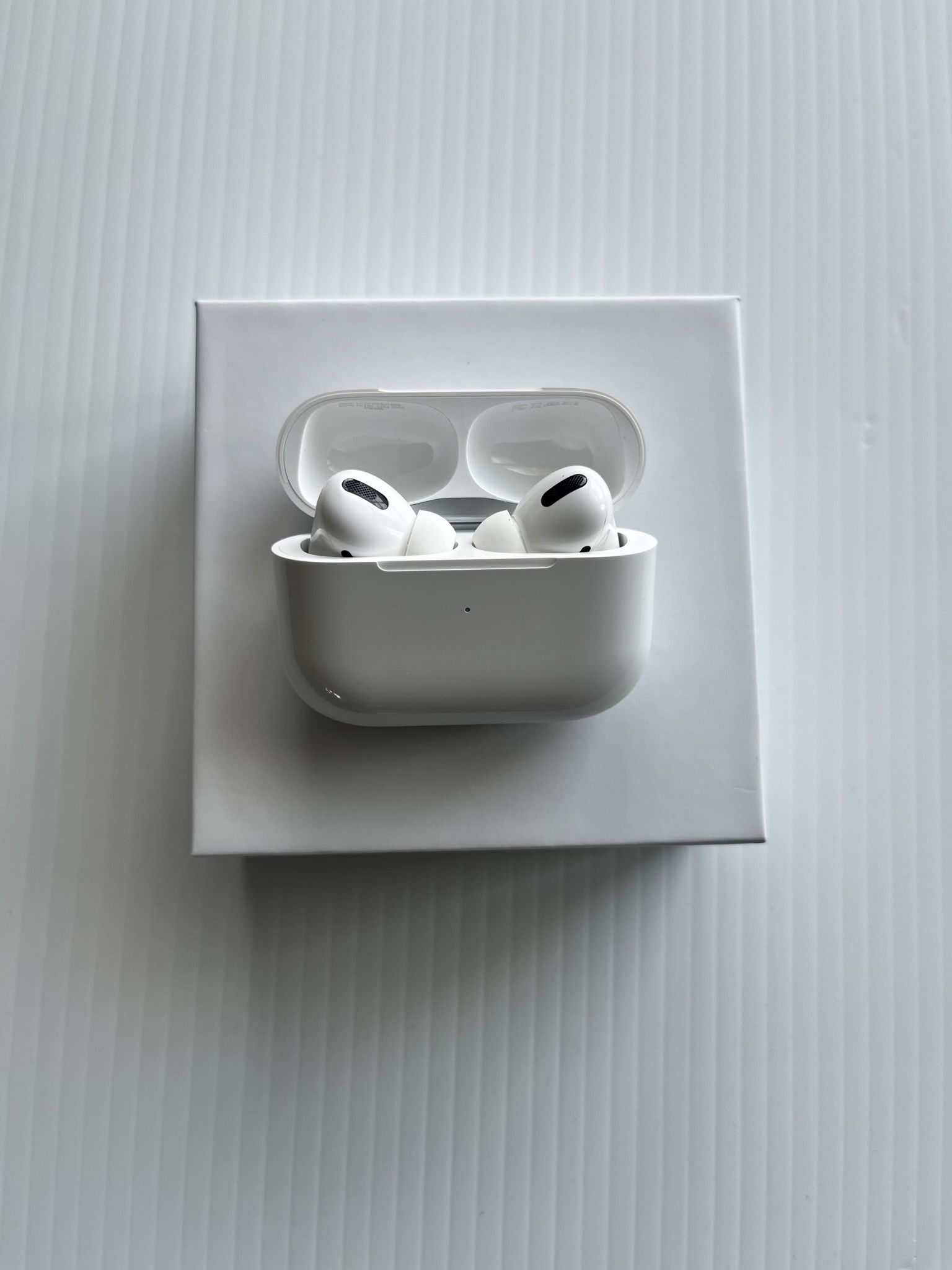 Airpods Pro 1st Generation for Sale in Lubbock, TX - OfferUp