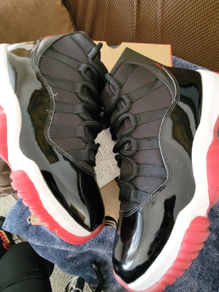 Jordan 11 Bred size 9.5 & 11 ( NO TRADES PRICE IS FIRM)