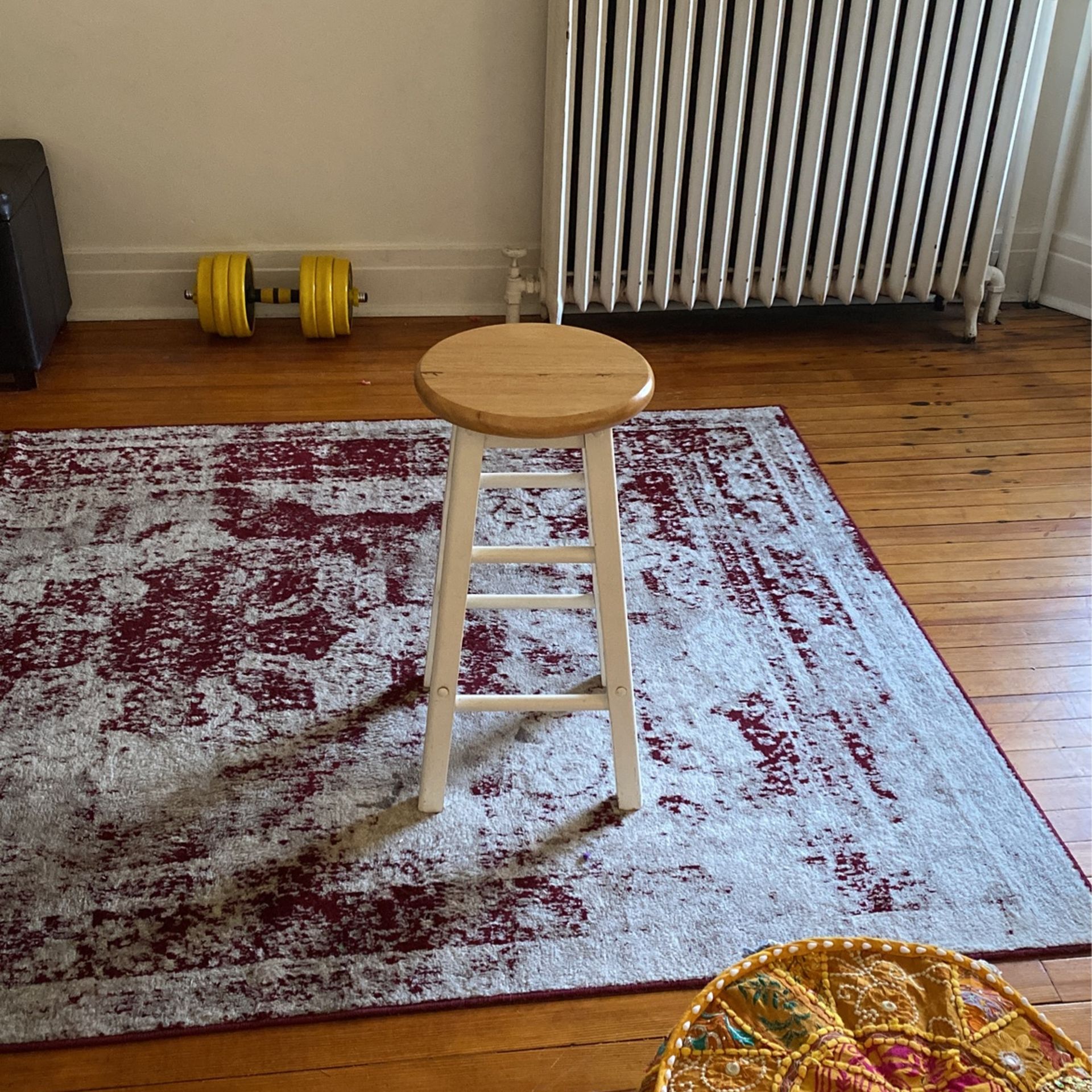 Short Bar Stool