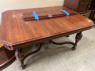 Antique Mahogany Dining Table with Leaf Extension