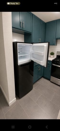 Frigidaire black fridge *New