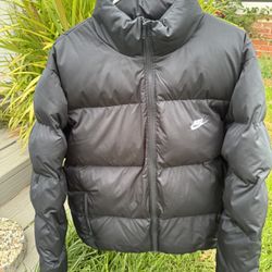 Nike Sportswear Club Mens Puffer Jacket