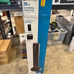 Utilitech 36-in 120 -Volt 3 -Speed Indoor BLACK/ MATTE Oscillating Tower Fan with Remote Battery Not