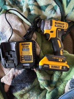 20V MAX XR Cordless Brushless 3-Speed 1/4 in. Impact Driver with Battery and Charger