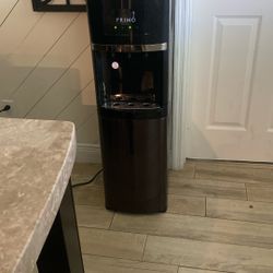 Primo Water Dispenser 