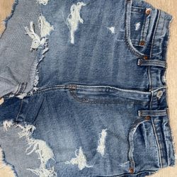 Two pairs of Abercrombie and Fitch Denim Shorts Curve Love size 27/4 Asking $55 for the set of 2  Or can be added into the lot with the 6 Levi’s and w