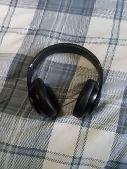 Beats studio pros