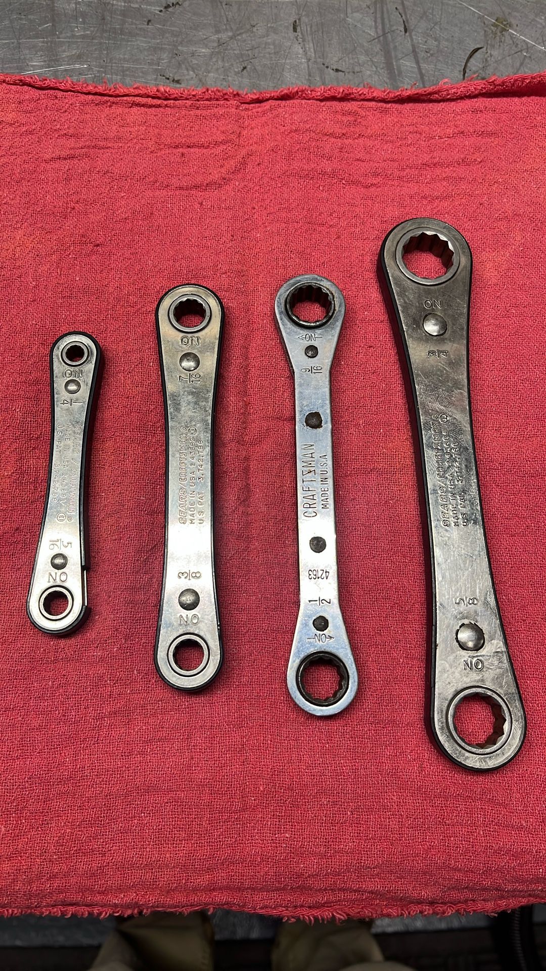 Ratchet Wrenches