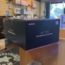 Fujifilm X-T5 With 16-50mm Lens