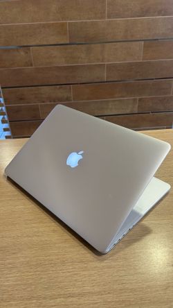 Apple MacBook Pro 15” Retina i7/16GB/500GB SSD $350