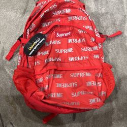 Supreme 3M Reflective Repeat Backpack Red