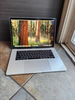 MacBook Pro 15" i9 16GB RAM 500gb SSD 88% batteryhealth | Adobe, Final Cut,Logic, Office Best Offer