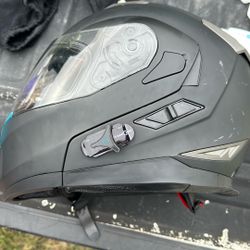 Helmet With Bluetooth 