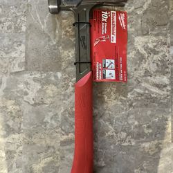 Milwaukee 22oz Milled Face Hammer