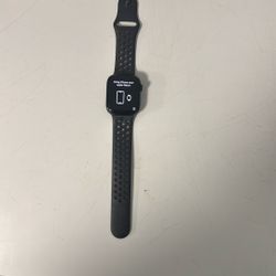 Apple Watch 45mm Series 7