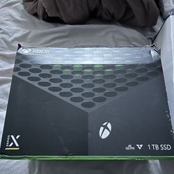Selling One Ps5 And One Xbox Series X 