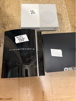 Xbox PlayStation for parts or repair all for 60
