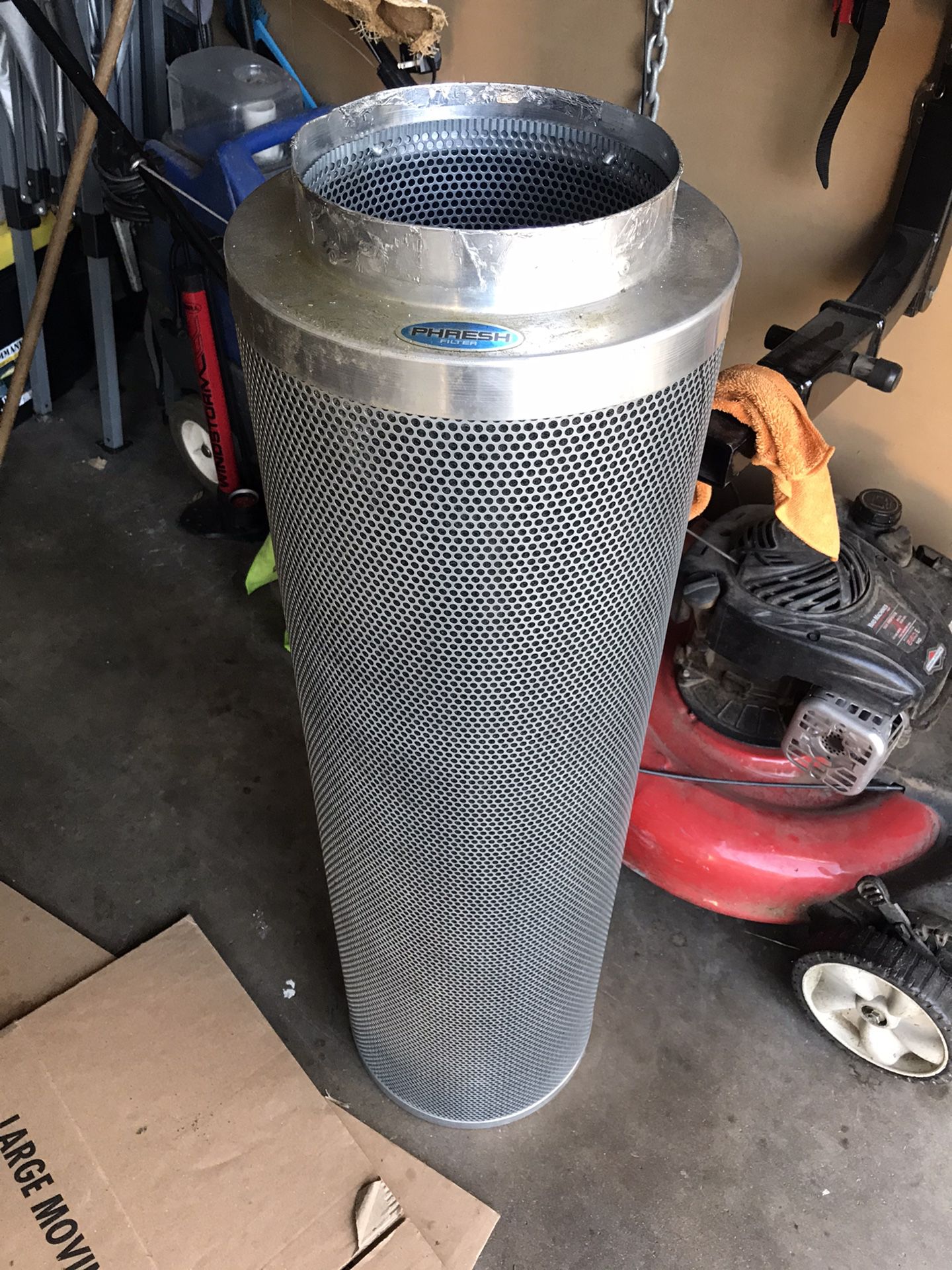 Carbon filter and filter cover