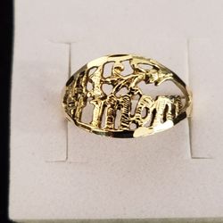 10kt Gold #1 Mom Design Ring