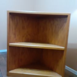 Corner Shelves