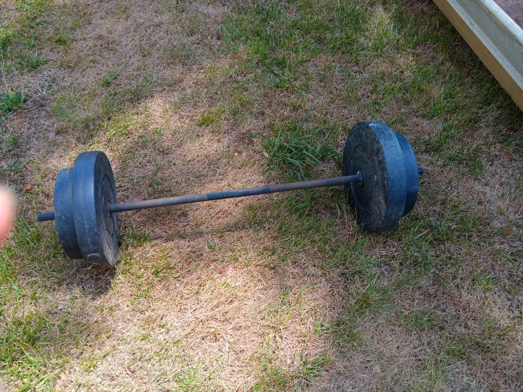 Barbell with 25lbs weights