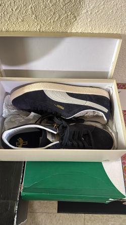 Suede Pumas Size 10.5 Real Leather All Around