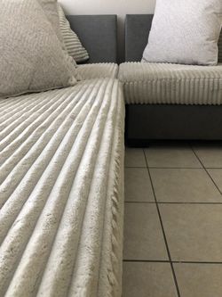 NEW COUCH ALERT