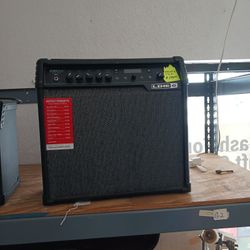Line 6 Spider V60 Guitar Amp