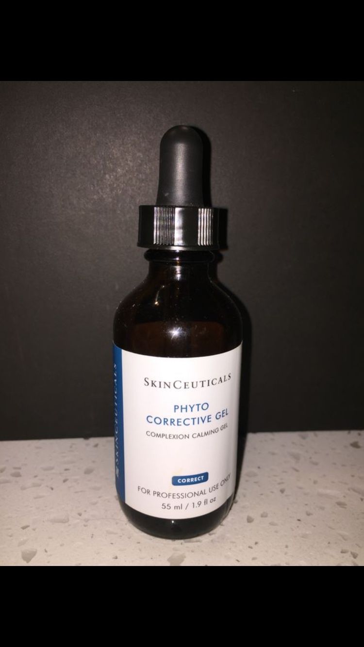 skinceuticals phytocorrective gel, sunscreen, b5 gel and skinceuticals phytocorrective gel, sunscreen, b5 gel and is clinical active serum. is clinic