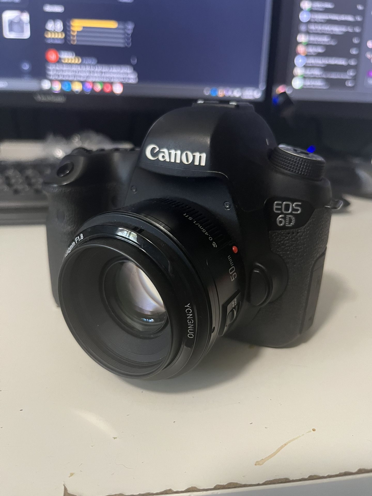Canon EOS 6D 50ミリ1.8 STM Canon EOS 6D Mark II ＋ Canon EF 28-