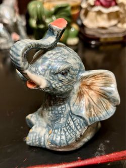 Sculpture Figurine (Elephant)