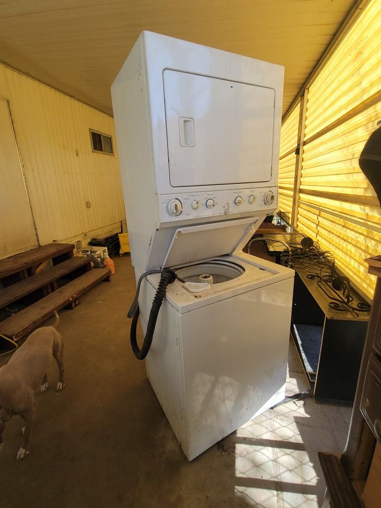 Frigidaire Stackable Washer And Dryer 