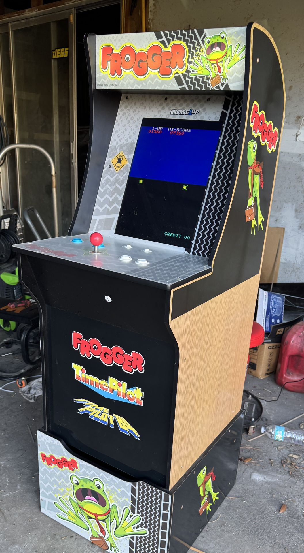 Frogger Arcade 1up game