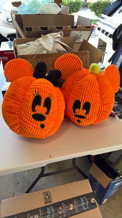 Mickey & Minnie Pumpkin plush pillows
