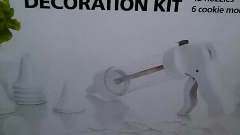 Cake & Cookie Decorating Kit~ brand new in box