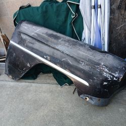 Ninet.\nEen fifty three bel air fender